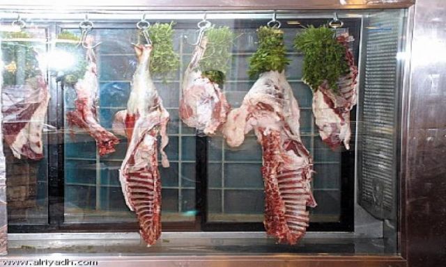 دراسة حديثة تؤكد : اللحوم البلدية زادت 102% والموز زاد 261% خلال 6 سنوات