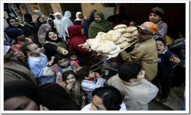 التموين تكشف حقيقة نقص الخبز بمحافظة الشرقية