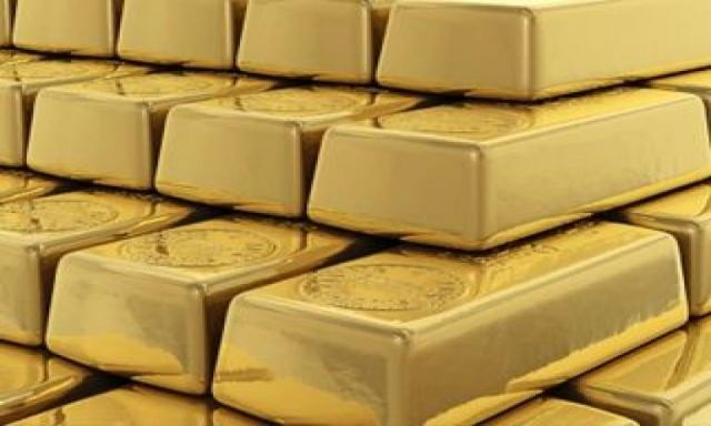 سعر الذهب ينخفض إلى أدنى مستوى له منذ 3 أشهر