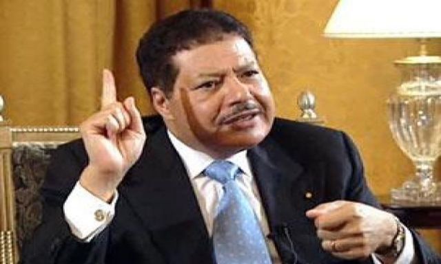 رئيس جامعة النيل: زويل يخالف الأعراف الأكاديمية والعلمية بشكل صارخ