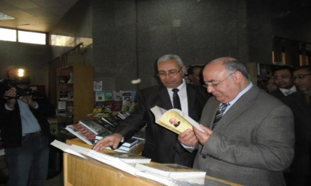 افتتاح معرض الكتاب بجامعة أسيوط