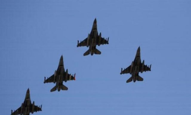 مصر تستعد لاستقبال 12 طائرة ”إف-16” من وزارة الدفاع الأمريكية
