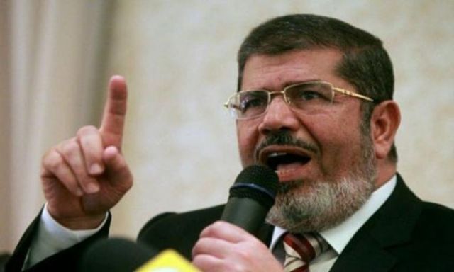 الرئيس المعزول يرفض الخضوع للتحقيق في اتهامه بالتخابر مع حركة حماس