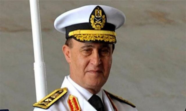 رئيس هيئة قناة السويس: تلقينا تهديدات بضرب السفن من جماعات إرهابية..ورفعنا درجة الأمان بالقناة