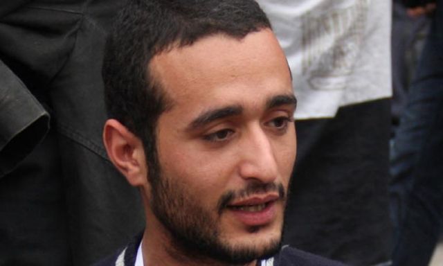 أحمد دومة يوثق ثورة يناير فى كتاب جديد يضم تفاصيل ميدان التحرير