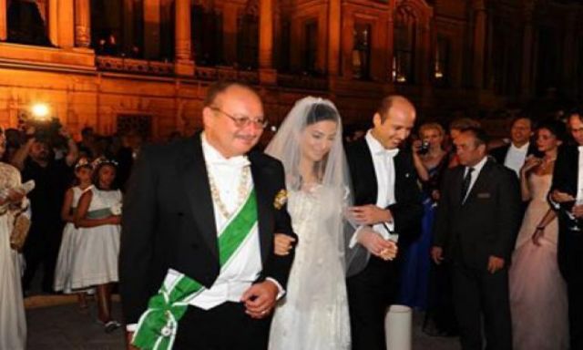 بالصور .. شاهد تفاصيل زفاف آخر حفيد الملك فاروق