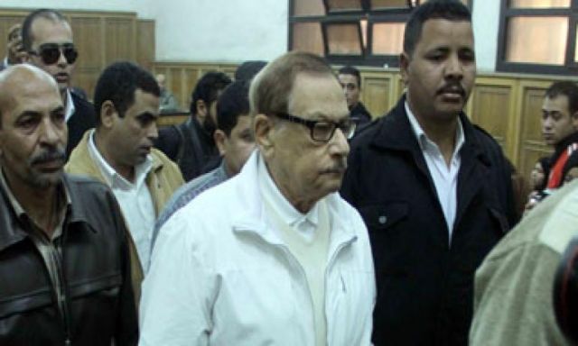 جنايات القاهرة تؤجل محاكمة صفوت الشريف بالكسب غير المشروع لـ 25 أكتوبر
