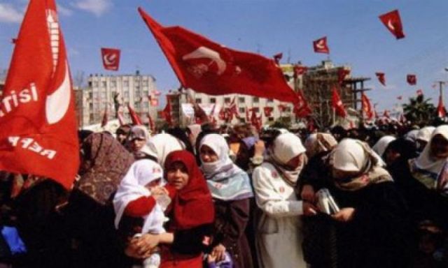 تركيا تنفذ قرار رفع الحظر على الحجاب بالمؤسسات الحكومية وإلغاء النشيد الوطني