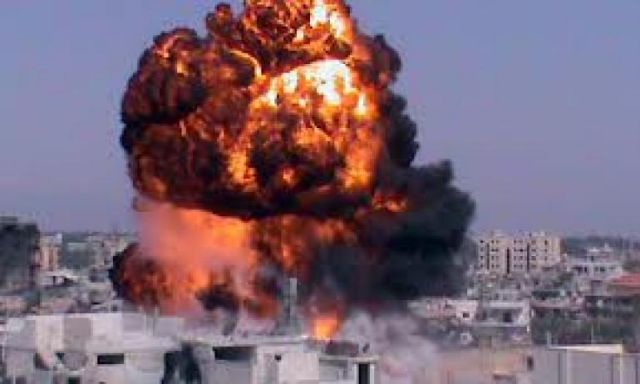 الجيش السوري يقصف مراكز مسلحي المعارضة في ريف دمشق