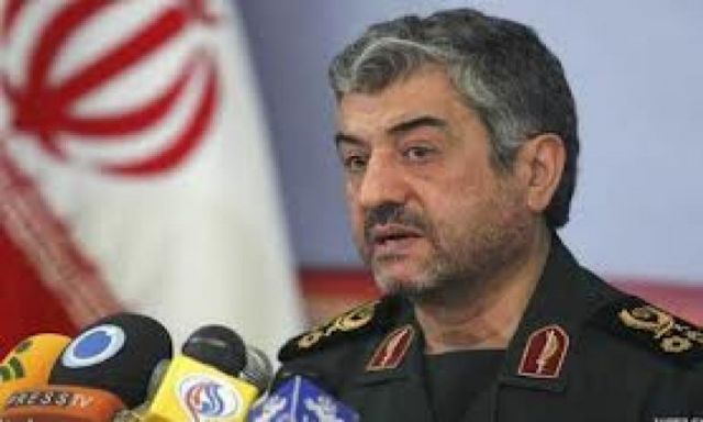 قائد الحرس الثوري الإيراني : قوتنا لا تقهر