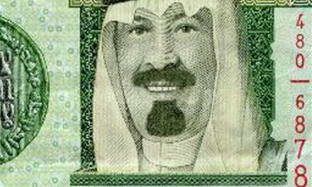 سعودي يقبل ”ريالًا” مهراً لابنته بعد سرقة المهر من العريس