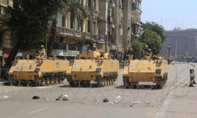 عاجل: غلق ميدان التحرير من ناحية كوبرى قصر النيل