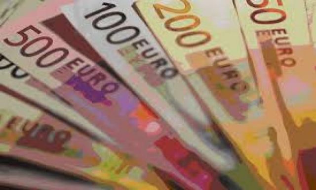 سعر اليورو يستقر ويسجل  9.49 جنيهات للشراء، 9.54 جنيهات للبيع