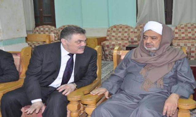 بالصور.... رئيس حزب الوفد يطمئن علي شيخ الازهر ويزور كنيسة العذراء بالأقصر