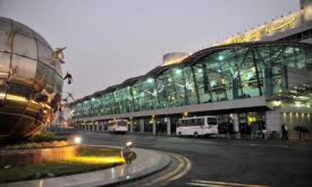 عاجل.. انقطاع الكهرباء في مطار القاهرة الدولي