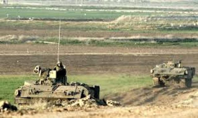 القوات الإسرائيلية توغل في مدينة دير البلح شرق غزة
