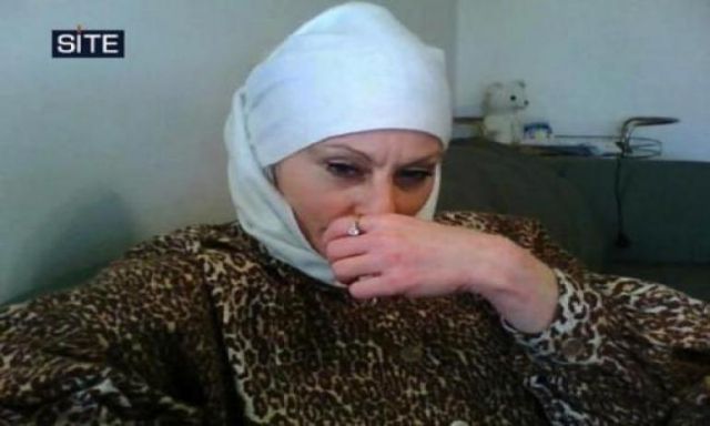 ”كولين لاروس ” من الدعارة إلي تنظيم القاعدة.. القصة الكاملة لأميرة المجاهدات الشقراء
