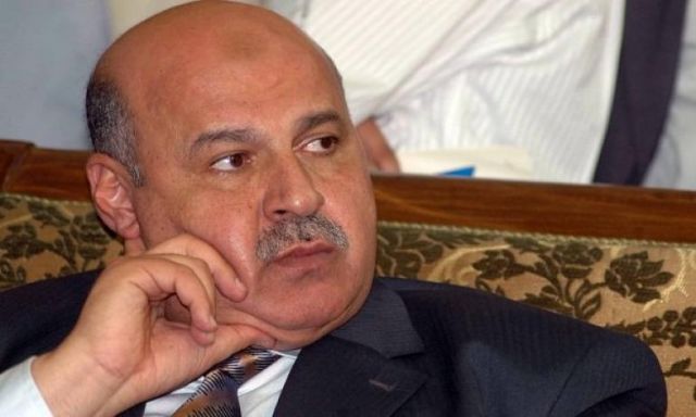 بلاغ للنائب العام يتهم محمود مكى بإهدار المال العام أثناء عمله مع مرسى
