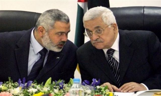 عاجل ..”حماس” تضع قادة حركة فتح تحت الاقامة الجبرية