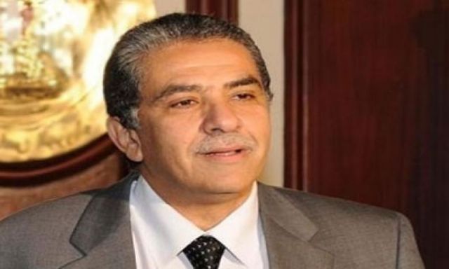 وزير البيئة يُهنئ شيخ الأزهر ومفتى الجمهورية بعيد الفطر المبارك