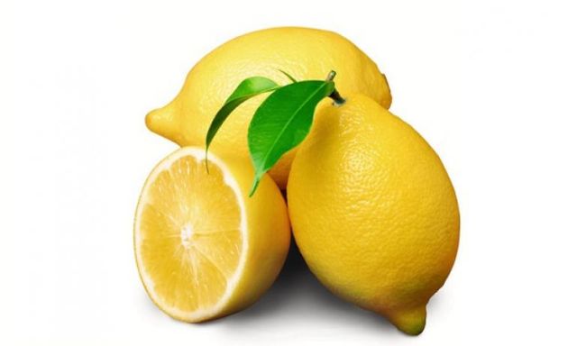 الليمون يقلل من مخاطر السكتة الدماغية عند النساء