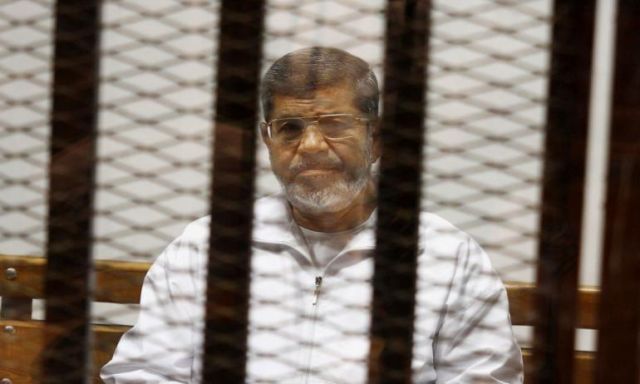 بلاغ للنائب العام يتهم ”مرسى” بالتحريض على قتل الجنود بالشيخ زويد