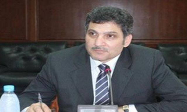 سفير مصر باليونسكو يبحث مع وزير الري آفاق التعاون