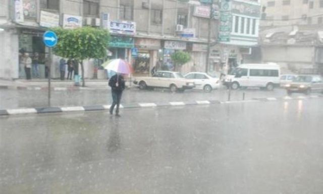 بالفيديو .. الأرصاد: سقوط أمطار خفيفة على القاهرة وغزيرة في سيناء