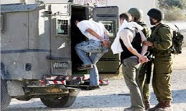 الجيش الإسرائيلي يعتقل 20فلسطينيا