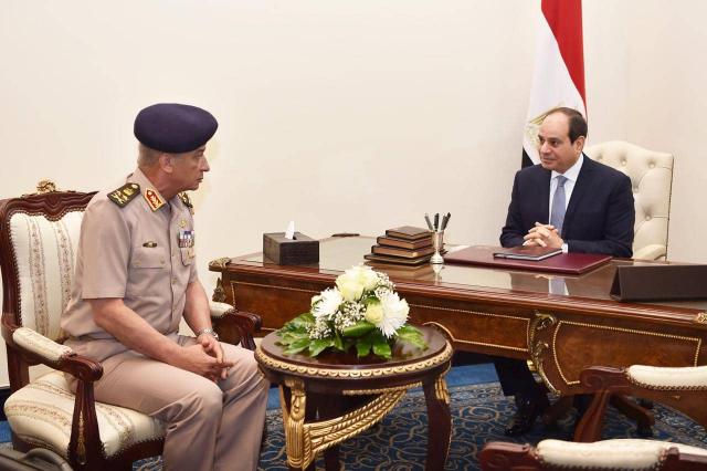 الرئيس السيسي يستقبل وزير الدفاع والقائد العام للقوات المسلحة