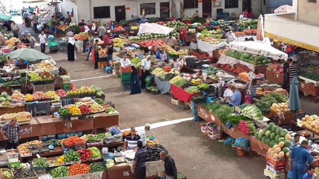 ننشر أسعار الخضراوات والفاكهة بسوق العبور