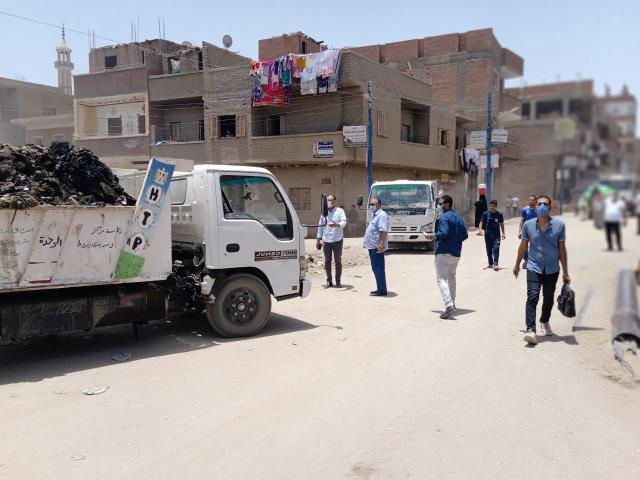 شاهد بالصور .. حملات التطهير والنظافة بجميع مراكز وأحياء أسيوط