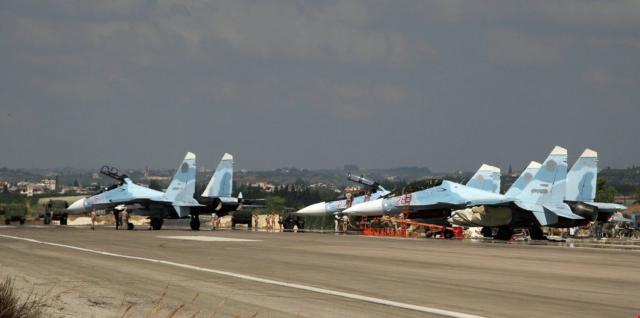إسقاط طائرتين مسيرتين بالقرب من قاعدة حميميم الروسية فى سوريا