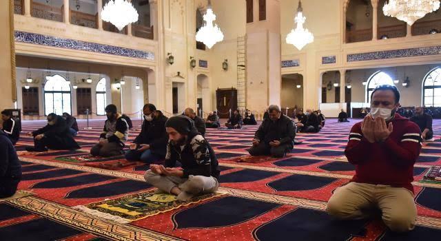 بسبب الكورونا..عشرة أحكام تهم المسلم بعد إعادة فتح المساجد