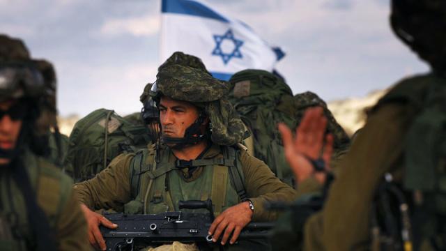 تعرف على أقوى 5 بنادق يملكها الجيش الإسرائيلي