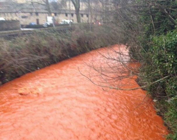النهر البرتقالي