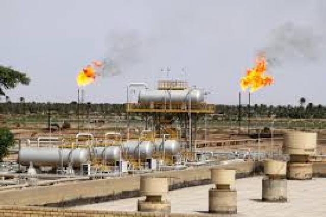 انخفاض أسعار النفط بسبب تزايد أعداد الإصابات بكورونا