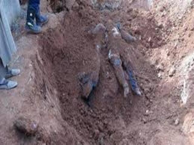 ”زي فيلم ريا وسكينة”.. العثور علي 23 جثة مدفونة بمنزل بالقرب من قسم شرطة 