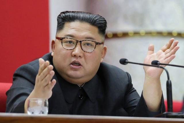 خطير .. زعيم كوريا الشمالية يرسل للمسئولين جثة عمه مفصولة الرأس
