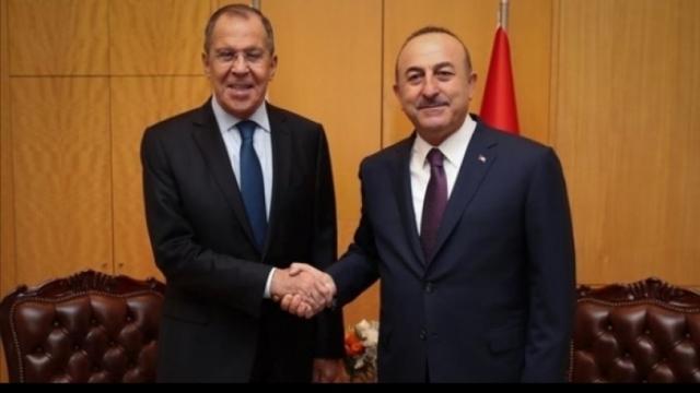 كواليس المكالمة الهاتفية بين وزير الخارجية التركي و نظيره الروسى