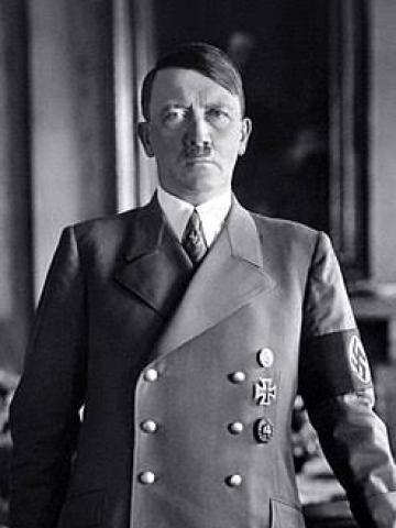 الزعيم النازي ادولف هتلر