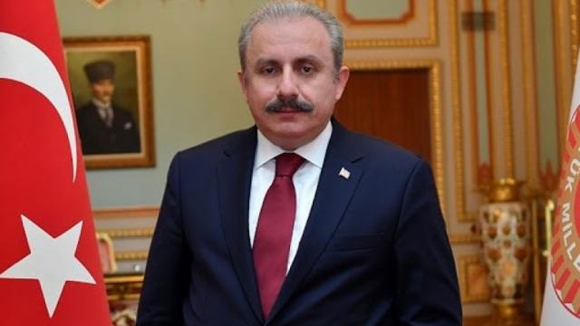 رئيس البرلمان التركي مصطفي شنتوب
