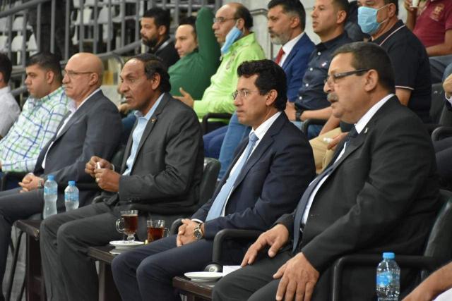 وزير الرياضة يشهد مباراة الأهلي وانبي الأحد المقبل بعد استئناف الدوري
