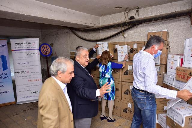 روتاري مصر يقدم أدوية ومستلزمات طبية لضحايا انفجار بيروت