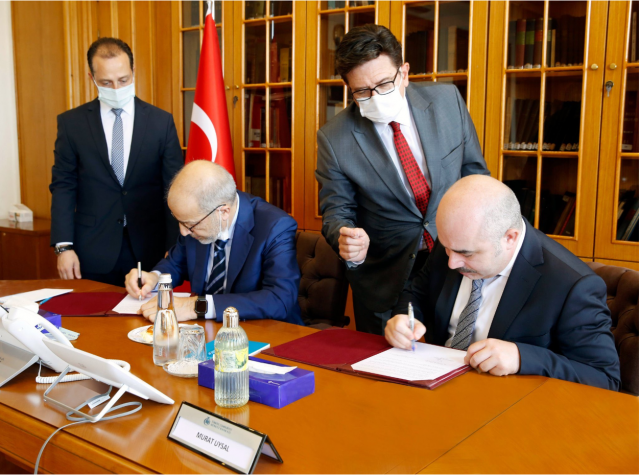 توقيع الاتفاق الليبي التركي