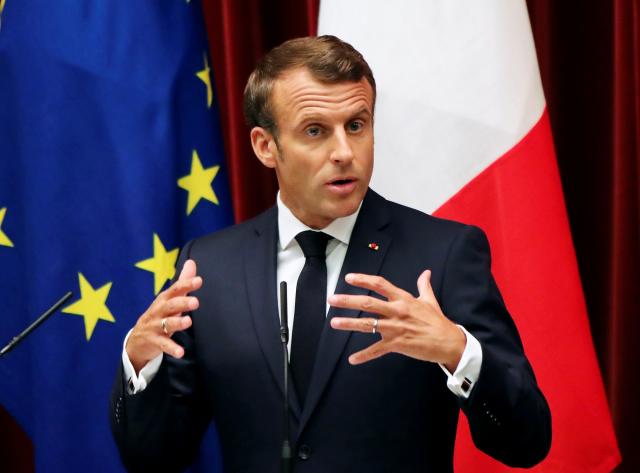 ماكرون يمدد مهلة تشكيل الحكومة الفرنسية إلى الخميس