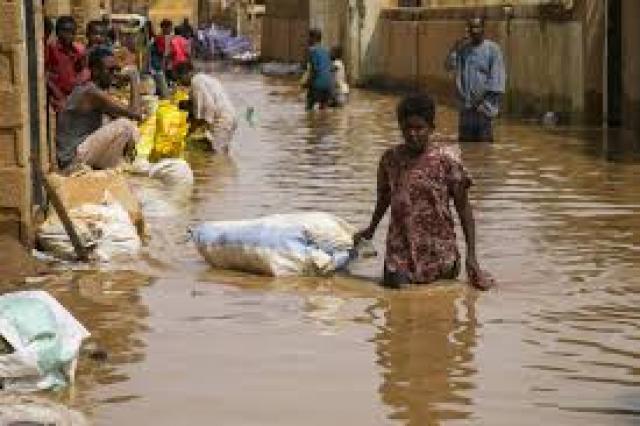 توابع فيضانات أثيوبيا .. مخاوف من تعرض 10 ملايين سوداني للإصابة بأمراض تنقلها المياه