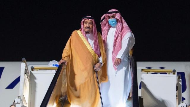 عاجل.. تطورات مثيرة في السعودية بعد قرار الملك بفرض ضرائب على العقارات