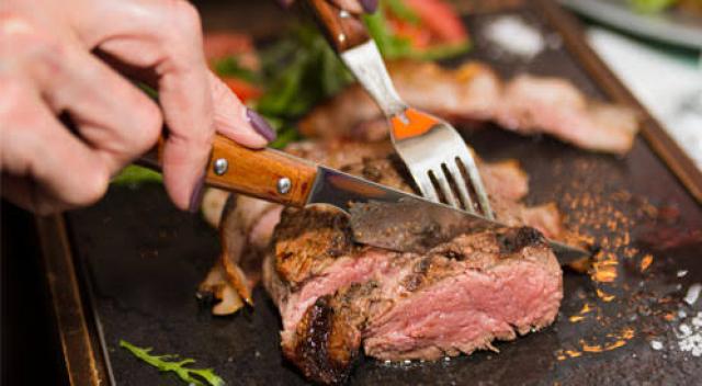 10 نصائح لتناول اللحوم.. تعرف عليها