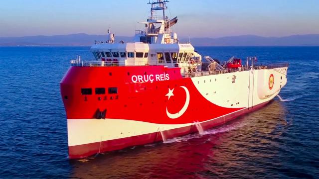 رد قوي من اليونان بعد عودة سفينة التنقيب التركية إلى شرق المتوسط